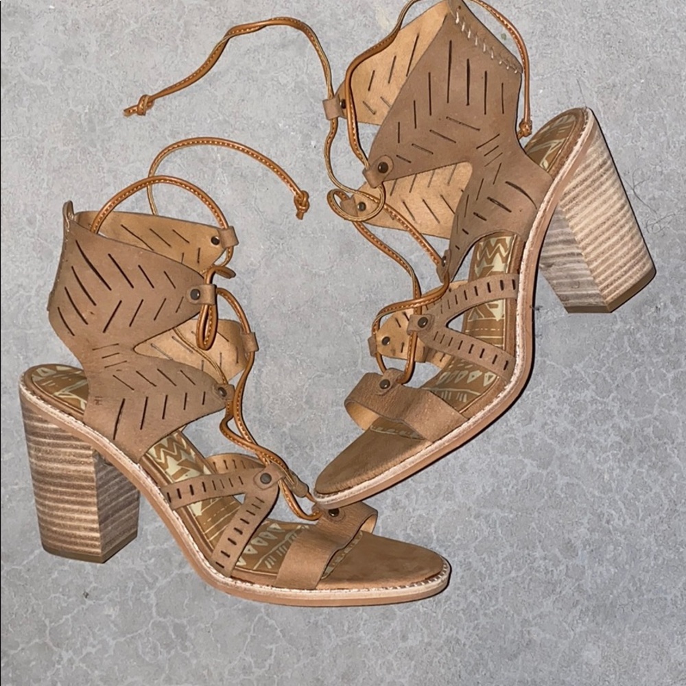 *New* Dolce vita Heel